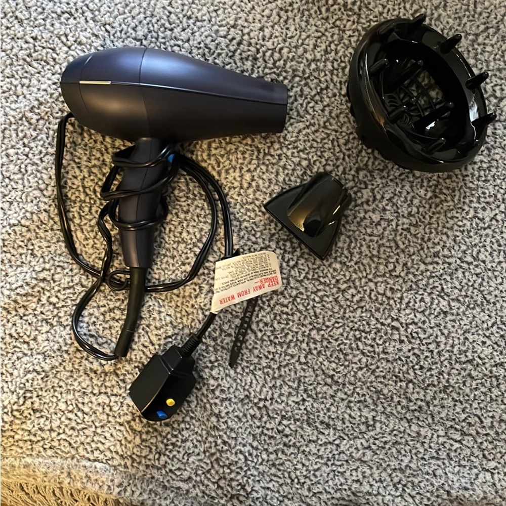 Inifiniti pro hair dryer by conair